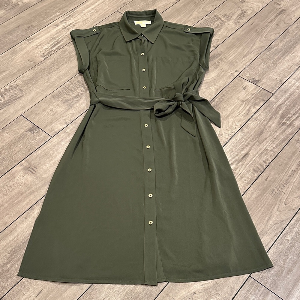 GUC MICHAEL Michael Kors Olive Button-Front Midi Shirt Dress with Tie Belt
